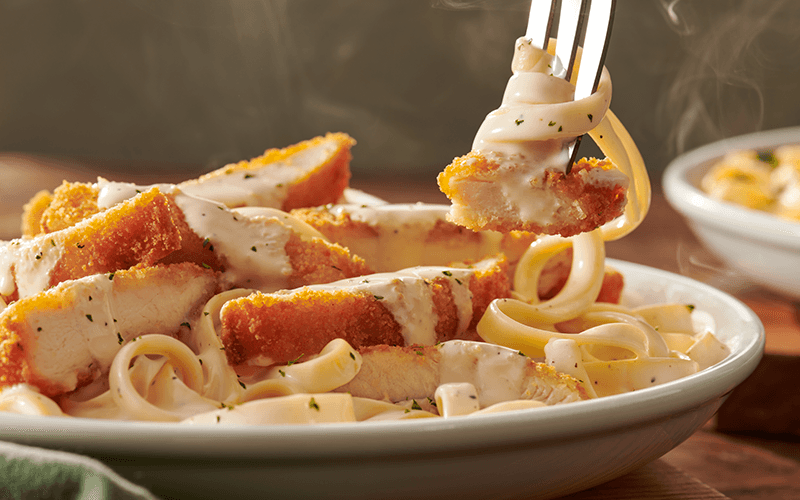 CRISPY CHICKEN ALFREDO