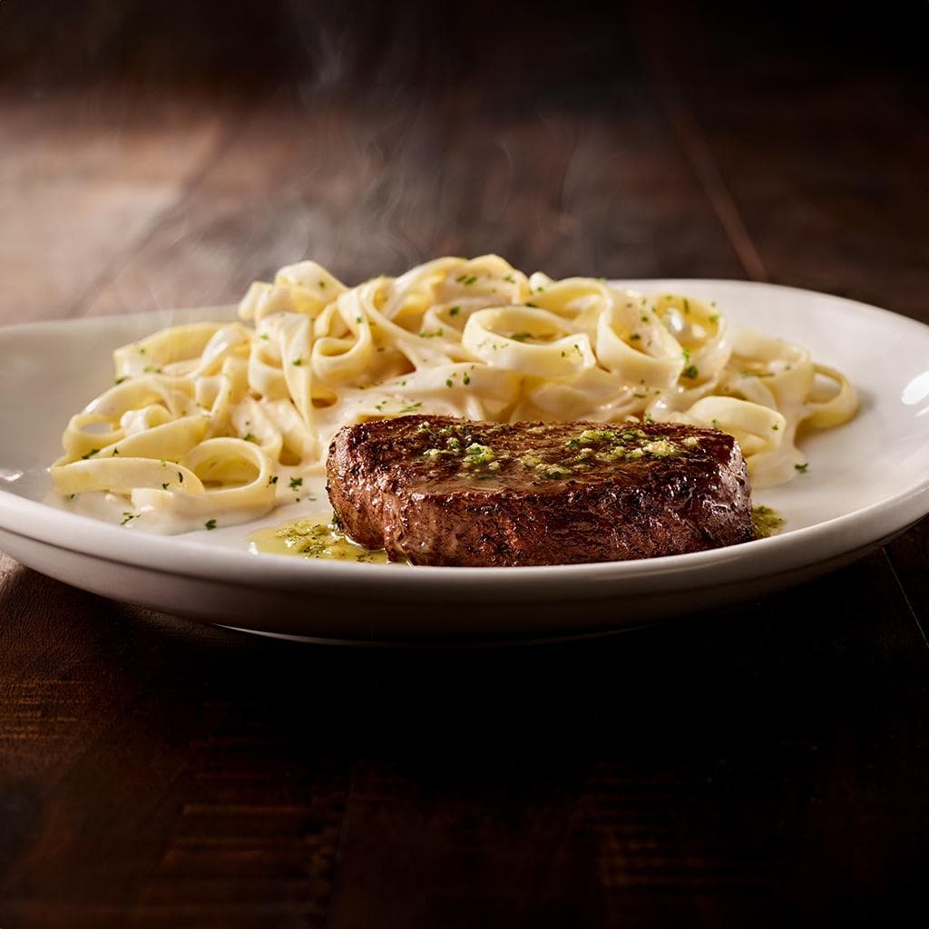 STEAK ALFREDO